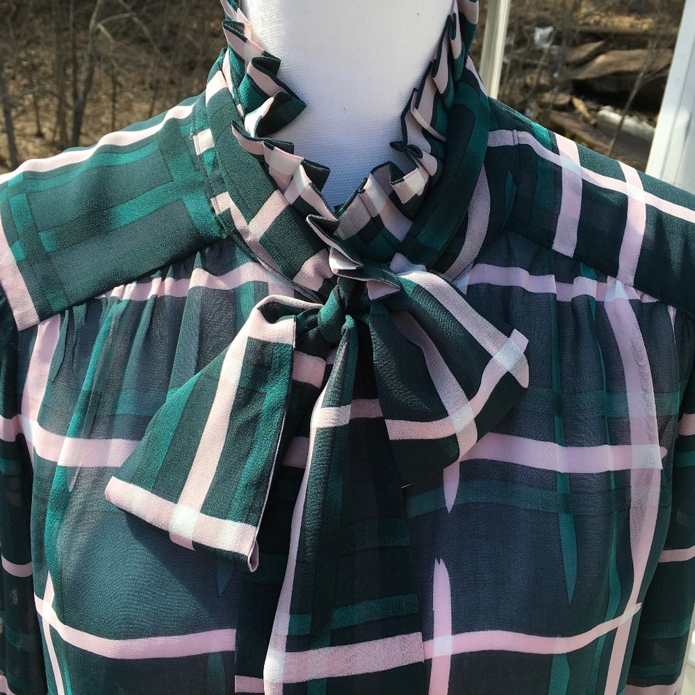 Cabi size M hunter green and rose pink sheer plaid chiffon blouse - Picture 3 of 7